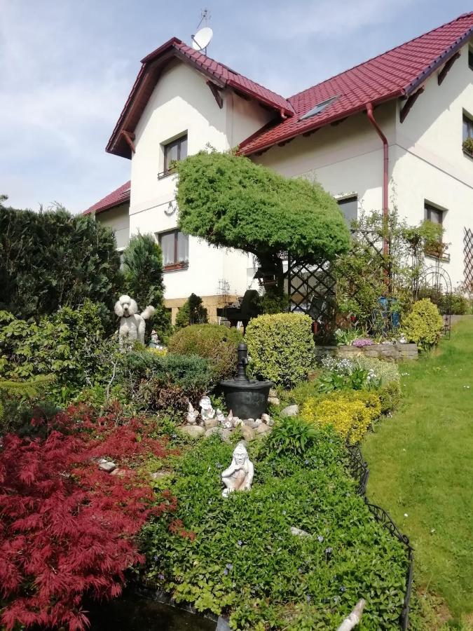 Pension U Josefa Kostalov エクステリア 写真
